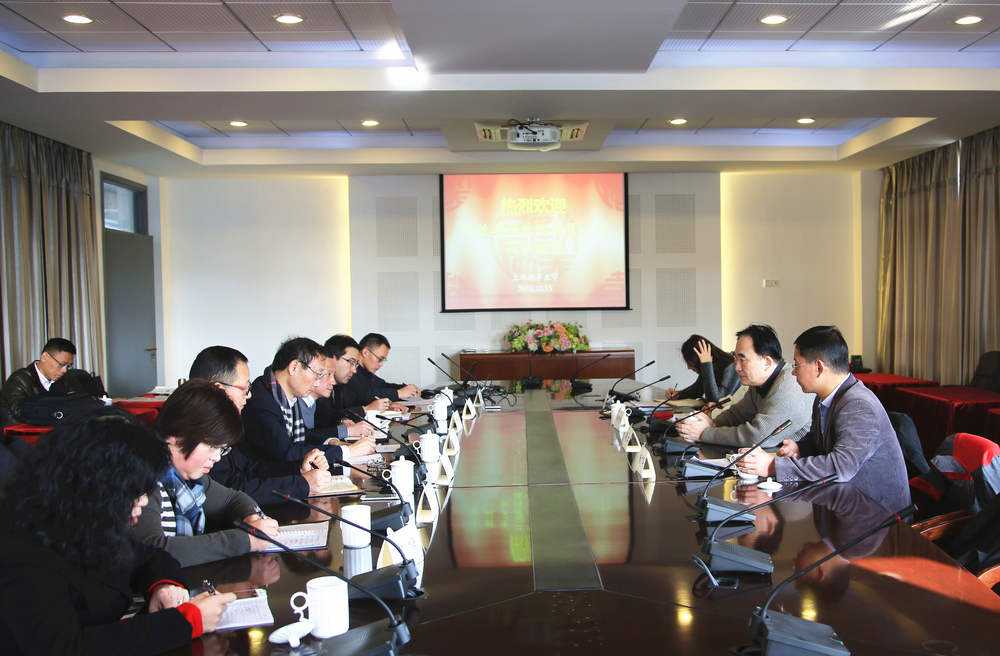 市教委领导来我校调研