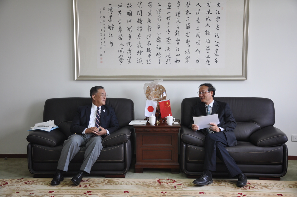 黄有方校长会见日本长崎外国语大学校长一行