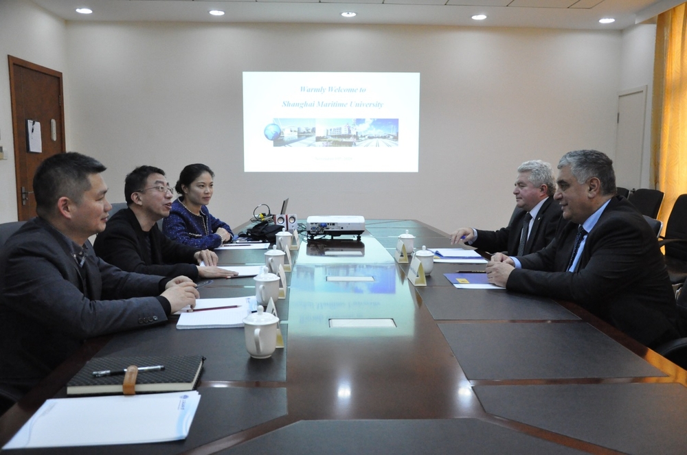 保加利亚尼古拉•瓦普察洛夫海军学院校长一行来校访问