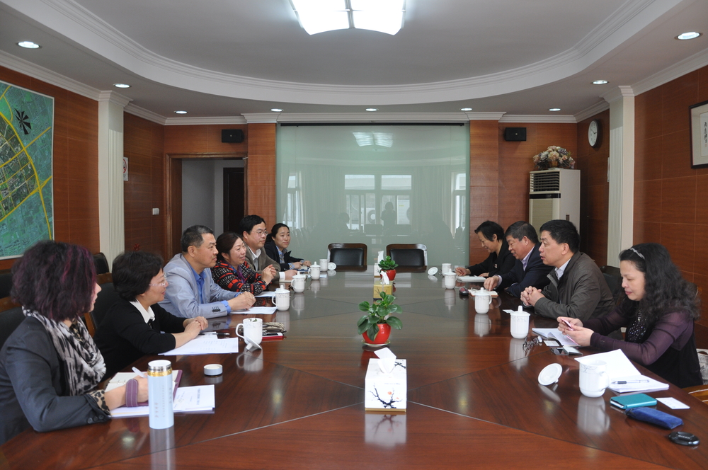 校领导拜访洋泾街道办事处