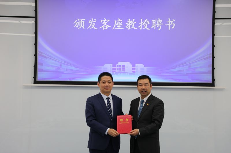 瓦锡兰中国有限公司总裁王勤一行来校访问交流