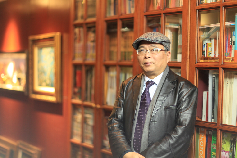 金国平老师在家中书房