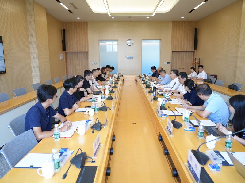 航贸高质量数据集课题研究项目与工作协同座谈会在学校举行