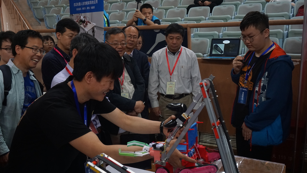 第八届上海市大学生机械工程创新大赛在我校举行