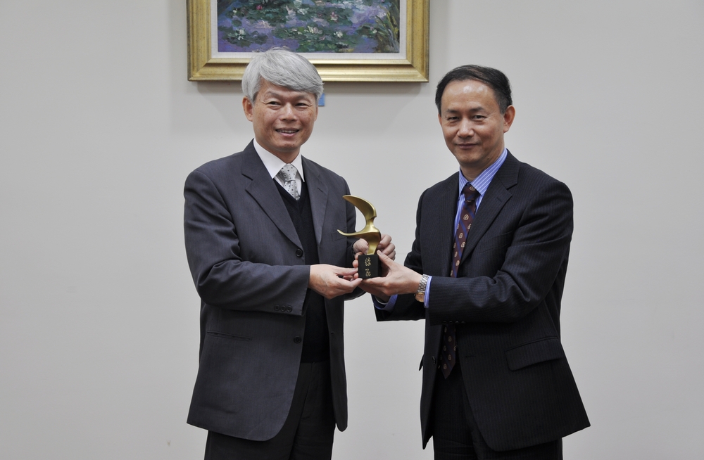 台湾高雄海洋科技大学叶荣华副校长一行来访