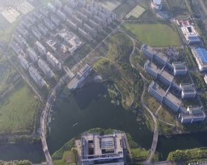 海大-改编自成都