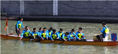 龙舟邀请赛现场