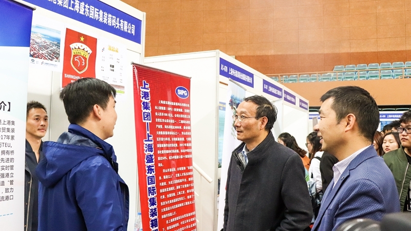 黄有方校长与用人单位交流