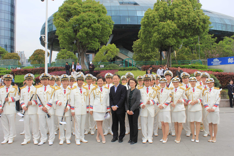 我校管乐团参与“海巡01”轮交接暨列编仪式演出