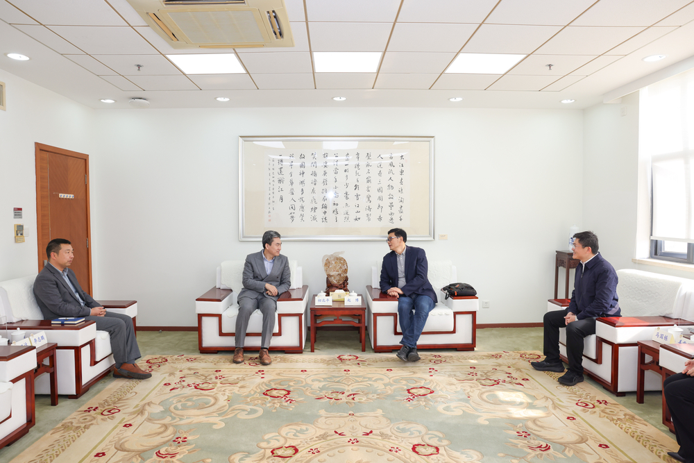 山东远洋海运集团2024年度后浪培训暨年轻干部能力提升研修班（第二期）开班仪式在校举行