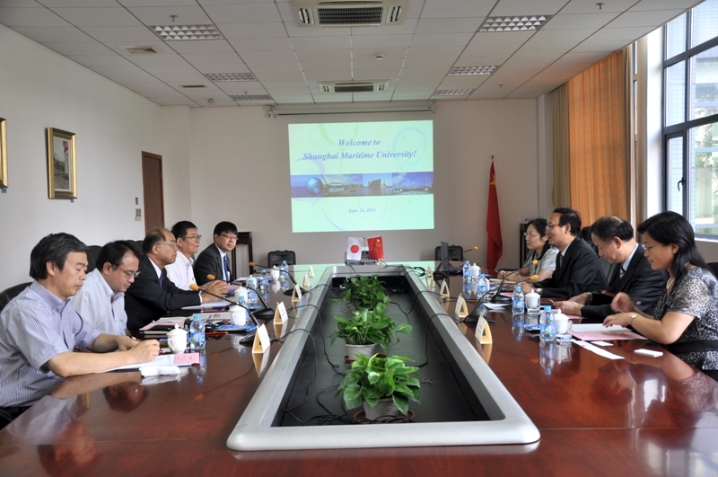 东京海洋大学冈本信明校长一行来校访问