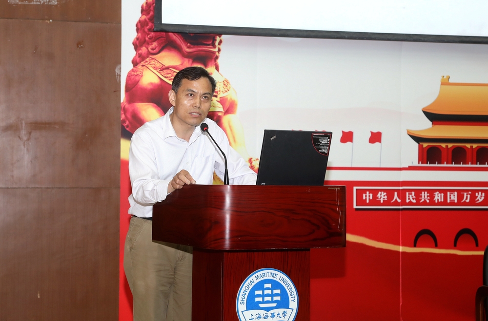 马克思主义学院院长董金明老师发言