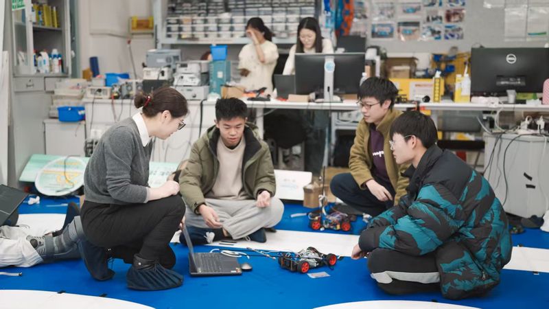 寒假科研不打烊 上海海事大学王天真劳模工作室师生攻坚海洋清洁能源