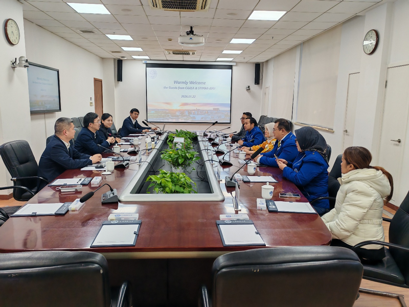 印尼海事高等学院代表团来访学校