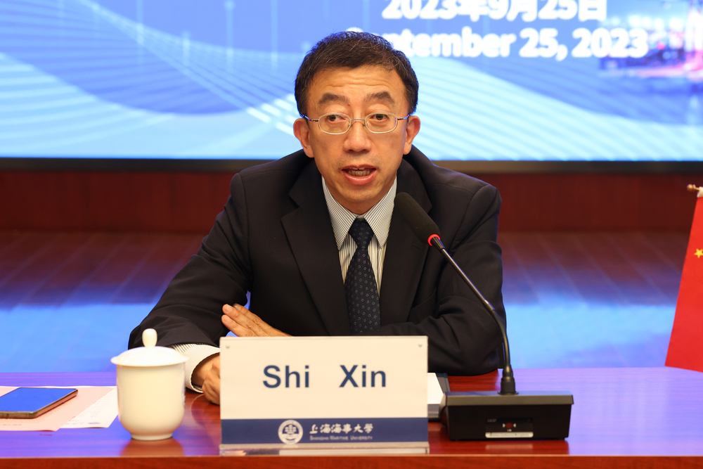 比利时安特卫普-布鲁日港务局优秀硕士论文奖颁奖典礼在校举行