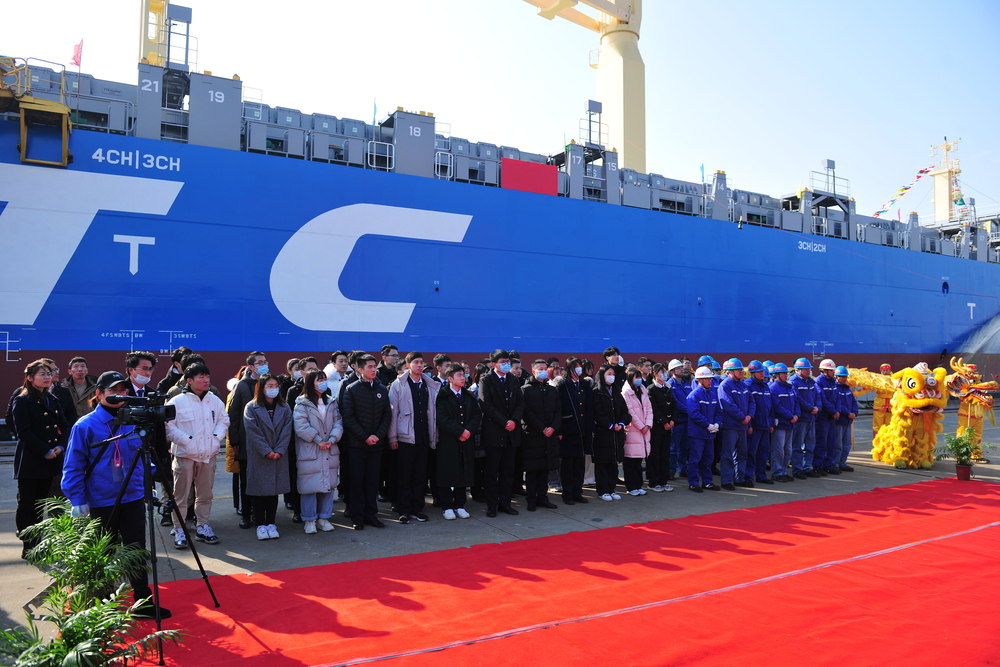 师生代表现场观礼