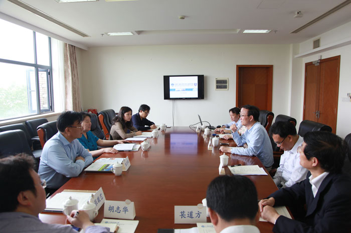 天津物产集团张伟副书记一行来校调研