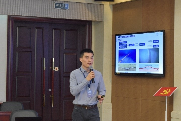 王臻魁研究员作专题报告