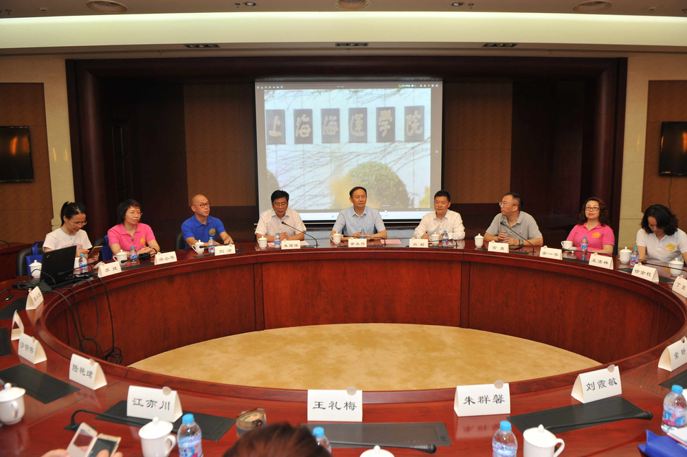 上海海事大学英语专业86级校友返校设百万励志基金
