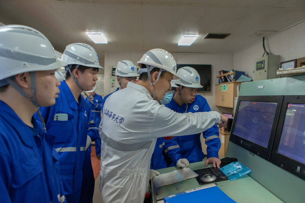 机舱集控室实践教学