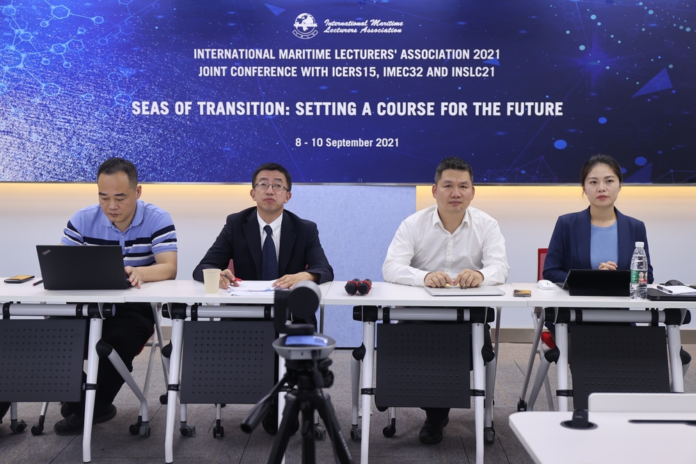 校领导出席国际海事教师联合会第27次大会