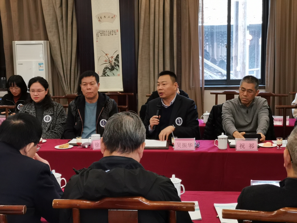 北京校友会副会长吴振华交流发言