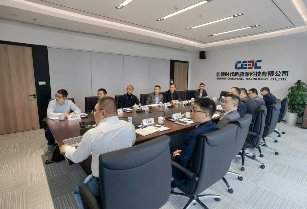 校党委副书记、副校长李志鹏一行走访能建时代新能源科技有限公司