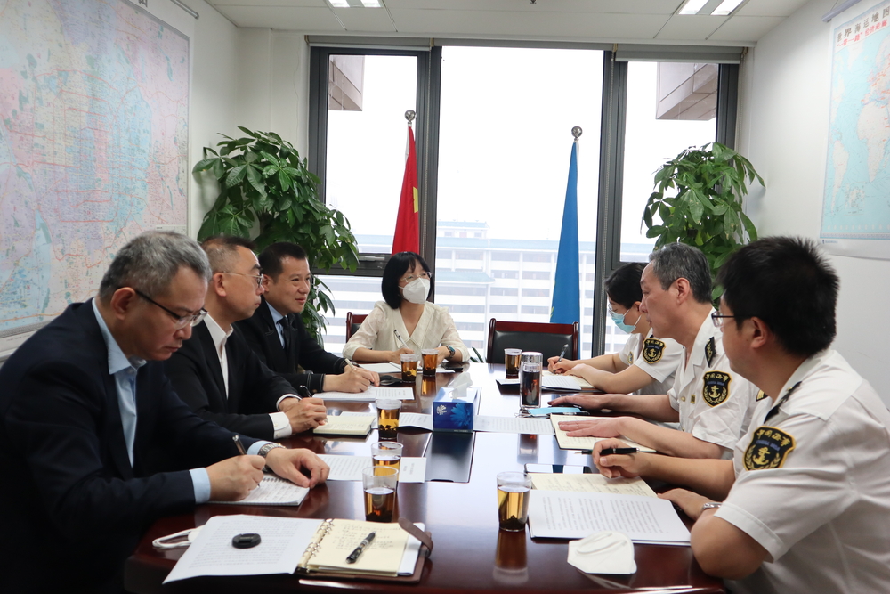 校党委副书记、纪委书记严大龙一行赴北京走访调研有关部委和高校