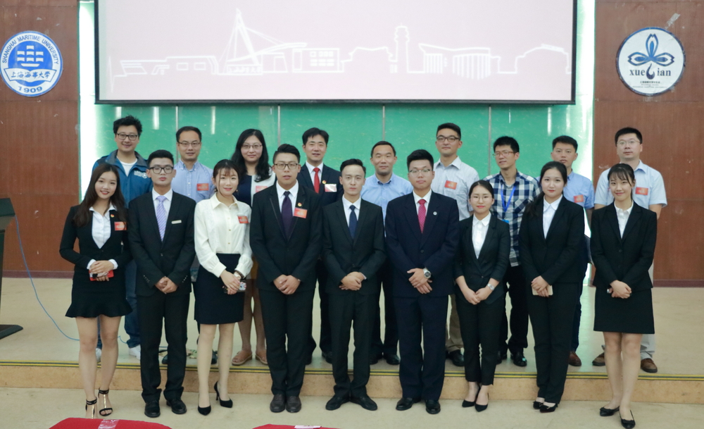 我校召开第三十次学生代表大会