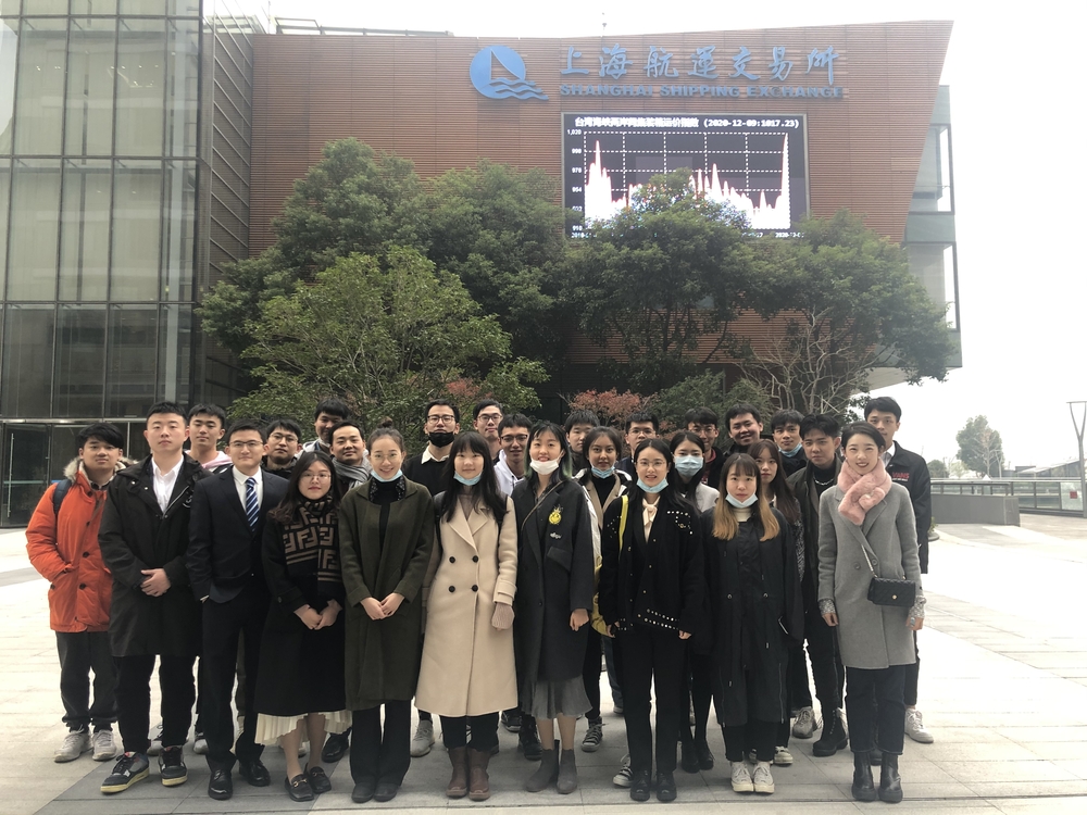 海大班第16届学员合影