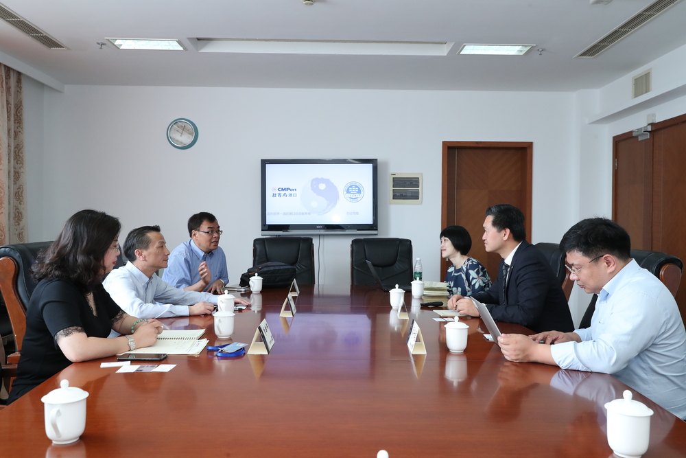 招商局港口控股有限公司潘科总经理一行来访我校