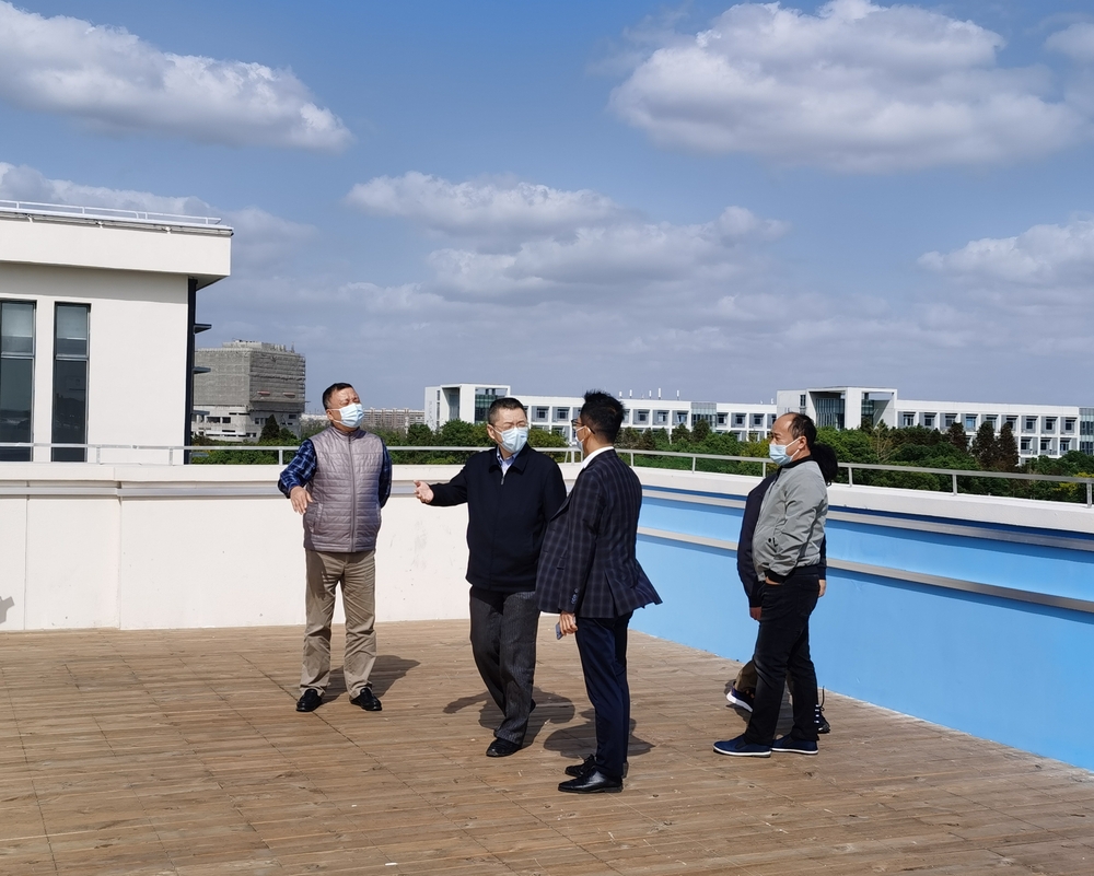 陆靖校长一行检查指导学校基本建设工作