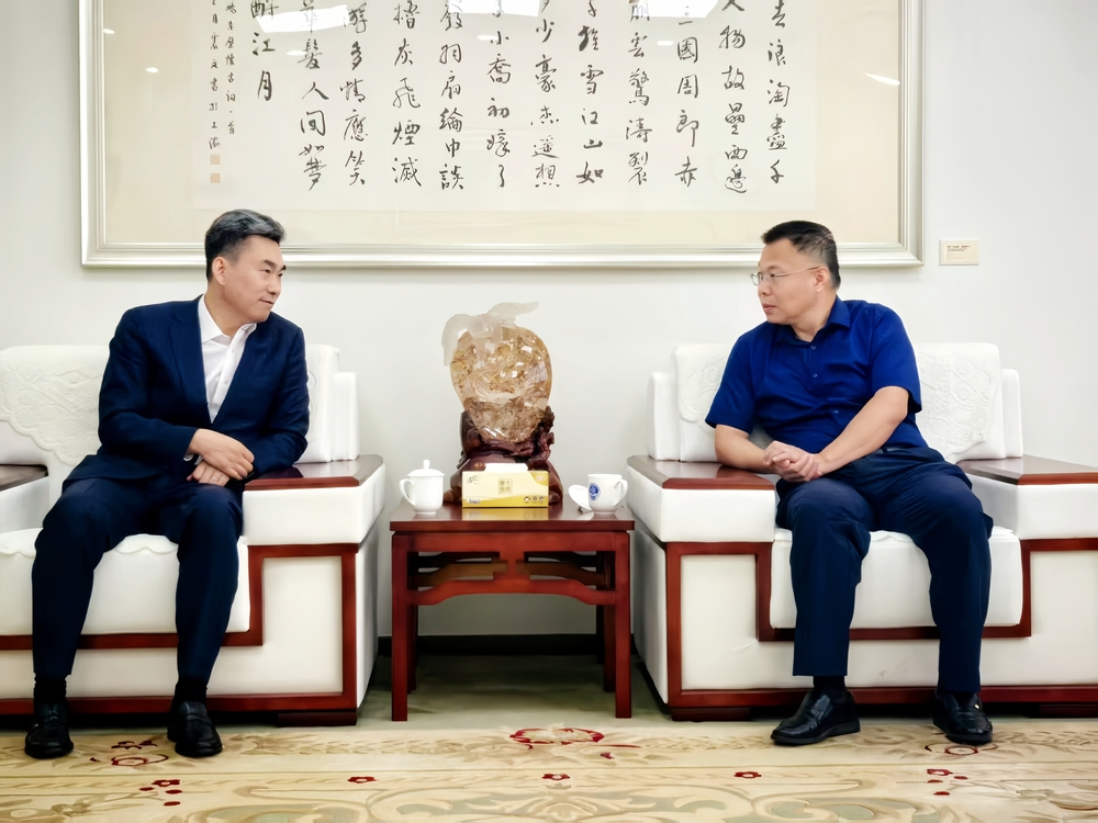 联合国大陆架界限委员会副主席唐勇来校作学术讲座