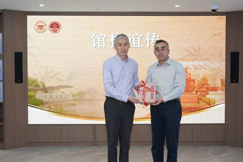 60米展线穿越百年风云！陈云生平业绩展走进上海海事大学