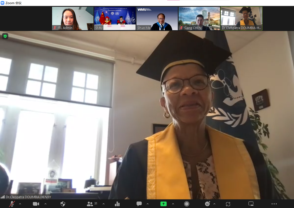 世界海事大学校长杜姆比亚-亨利（Cleopatra Doumbia-Henry）出席典礼并致辞