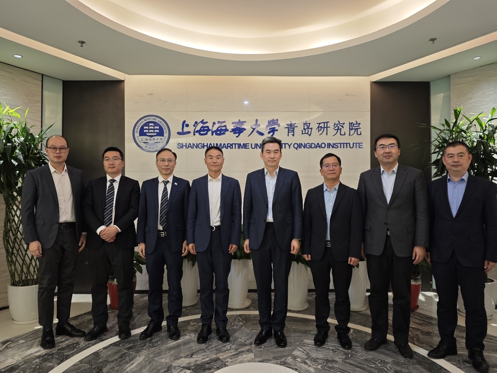 学校和洲际船务集团召开校企合作交流会