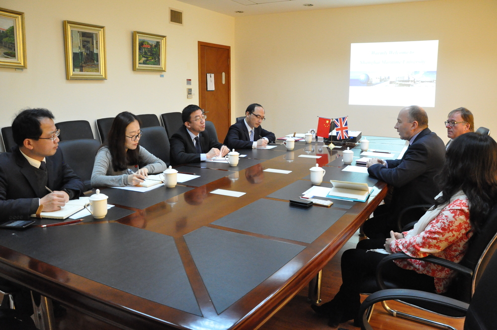 英国普利茅斯大学副校长一行来校访问