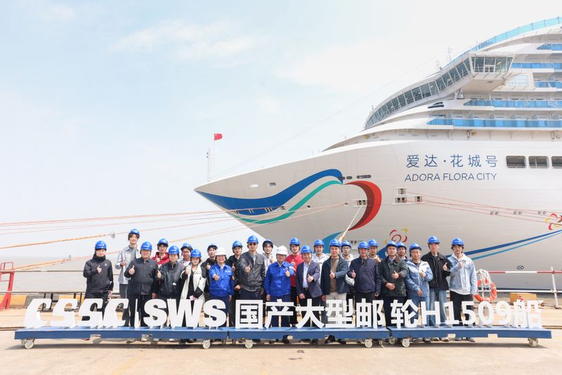 从造船业零的突破感悟新时代伟大变革 上海海事大学专项班走进外高桥船厂开展“行走的思政大课”