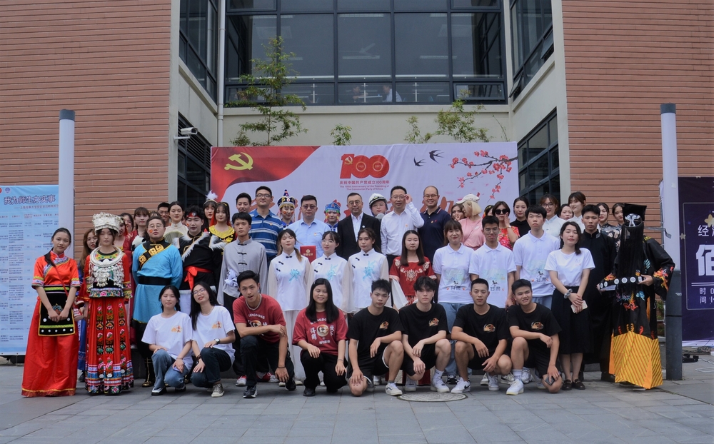 学校举办第十二届“家乡美”主题活动