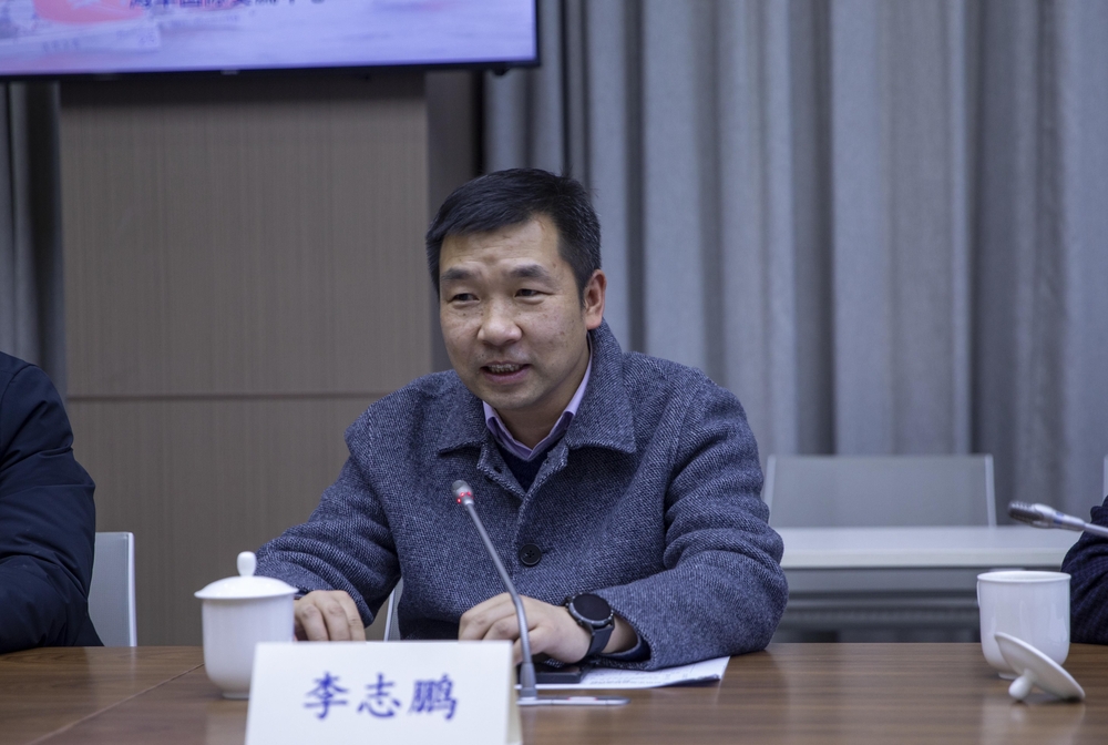 上海海事大学校友帆船俱乐部返校交流座谈会在校举行