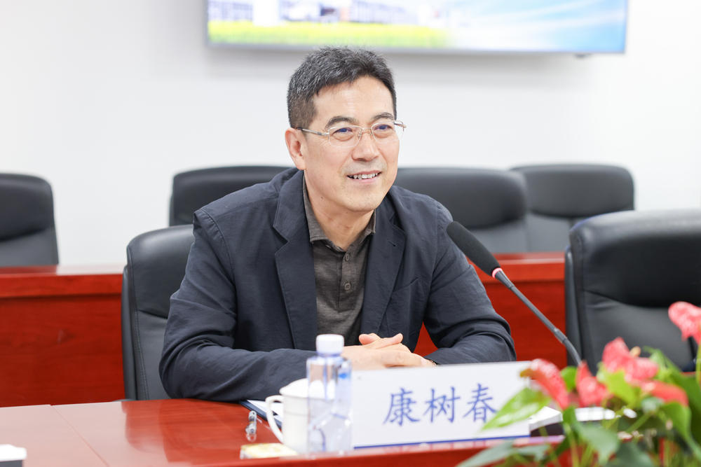 中物联国际货代分会会长、WIFFA理事长、中国国际海运网CEO康树春讲话