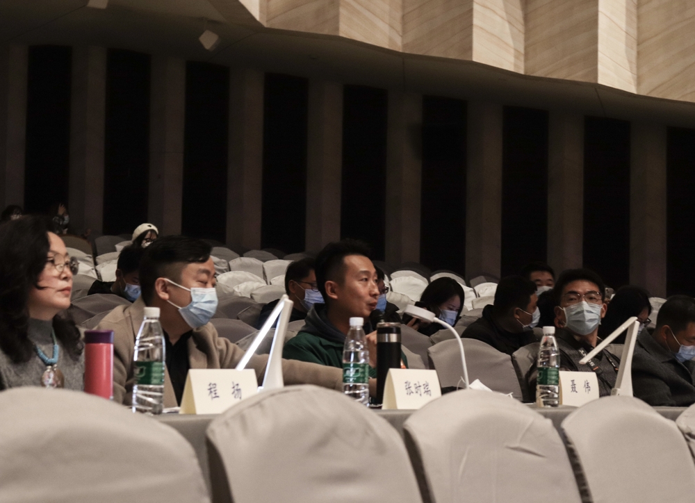 本届集体舞大赛评委