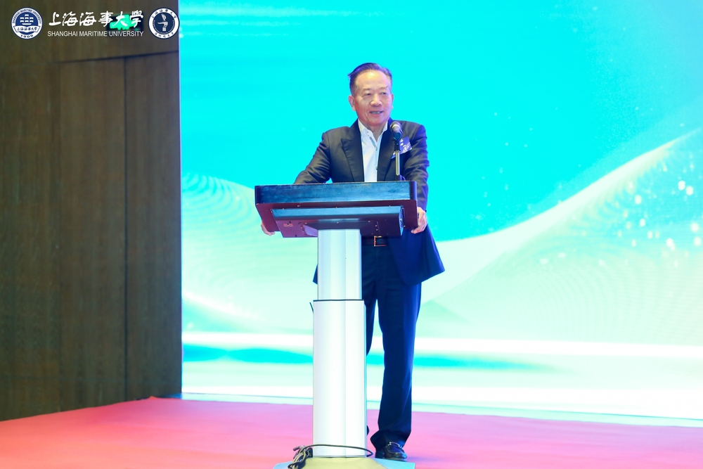 新加坡校友会荣誉会长丁文锦致贺词