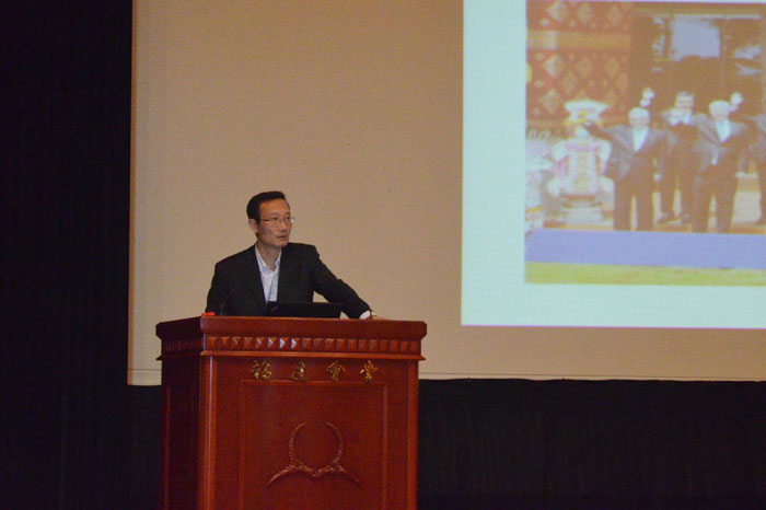 黄有方校长出席“第十二次中国物流学术年会”并发表主题演讲