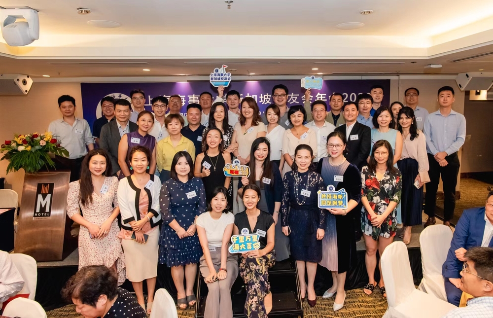 2000年代入学校友合影