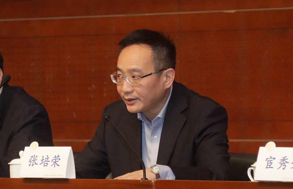 市委第四巡视组组长张培荣介绍巡视工作内容与要求