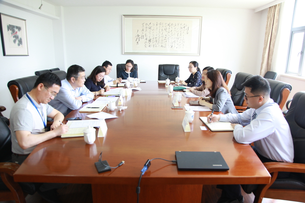 中国银行上海市南汇支行来我校交流洽谈