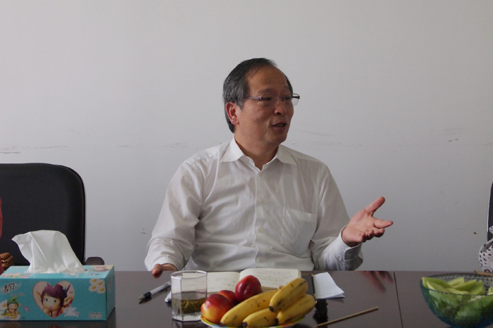 学习宣传贯彻十八大精神系列报道之四：於世成书记与文理学院领导班子成员、教师代表共商学院发展大计