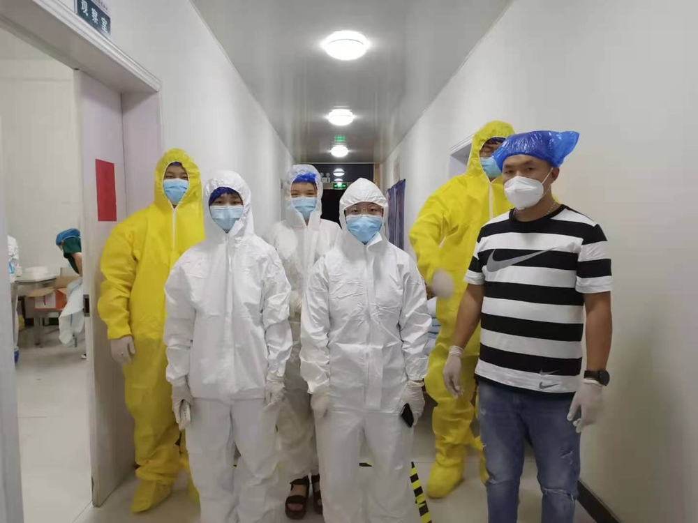 王雪颖参与全员核酸检测工作