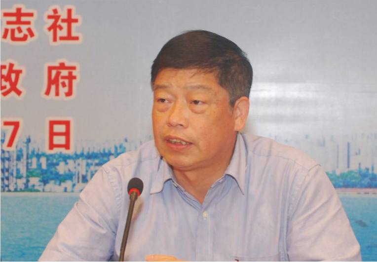 肖宝家副校长致欢迎辞